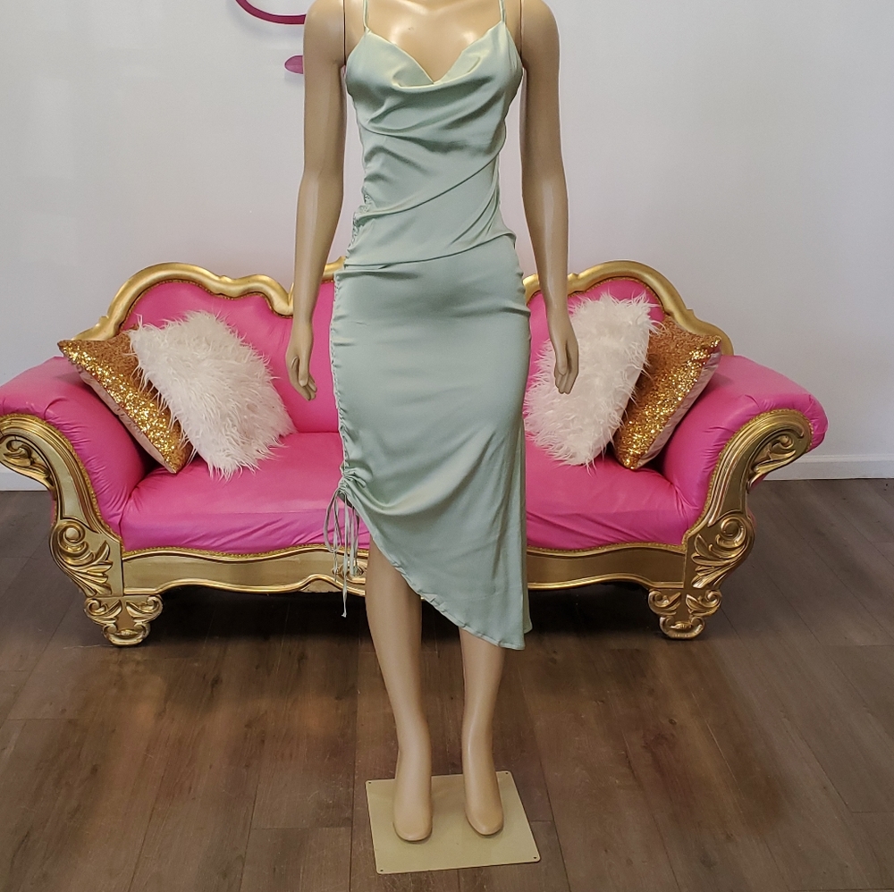 Mint green Satin dress - Picture 6 of 6